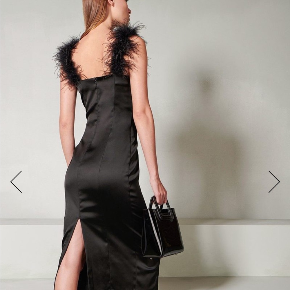 Feather strap black cocktail dress - Picture 4 of 5
